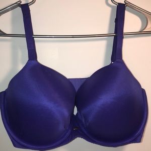 💋VS “Fabulous” Lined Demi Bra
